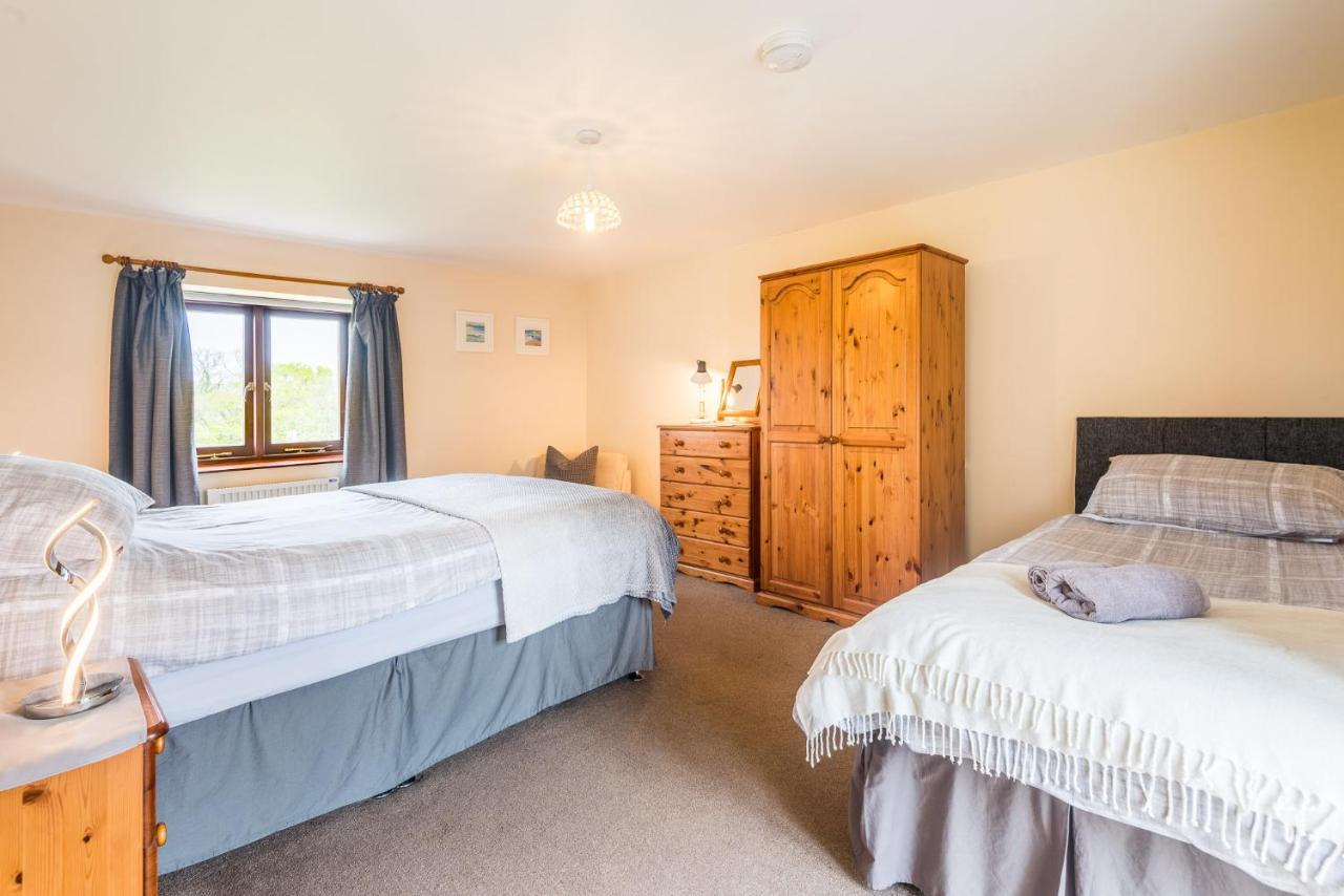Well Farm Cottages North Tamerton Экстерьер фото