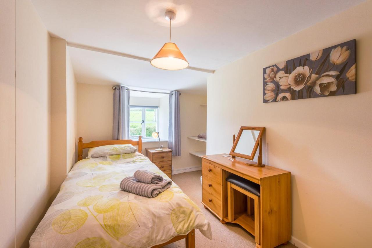 Well Farm Cottages North Tamerton Экстерьер фото