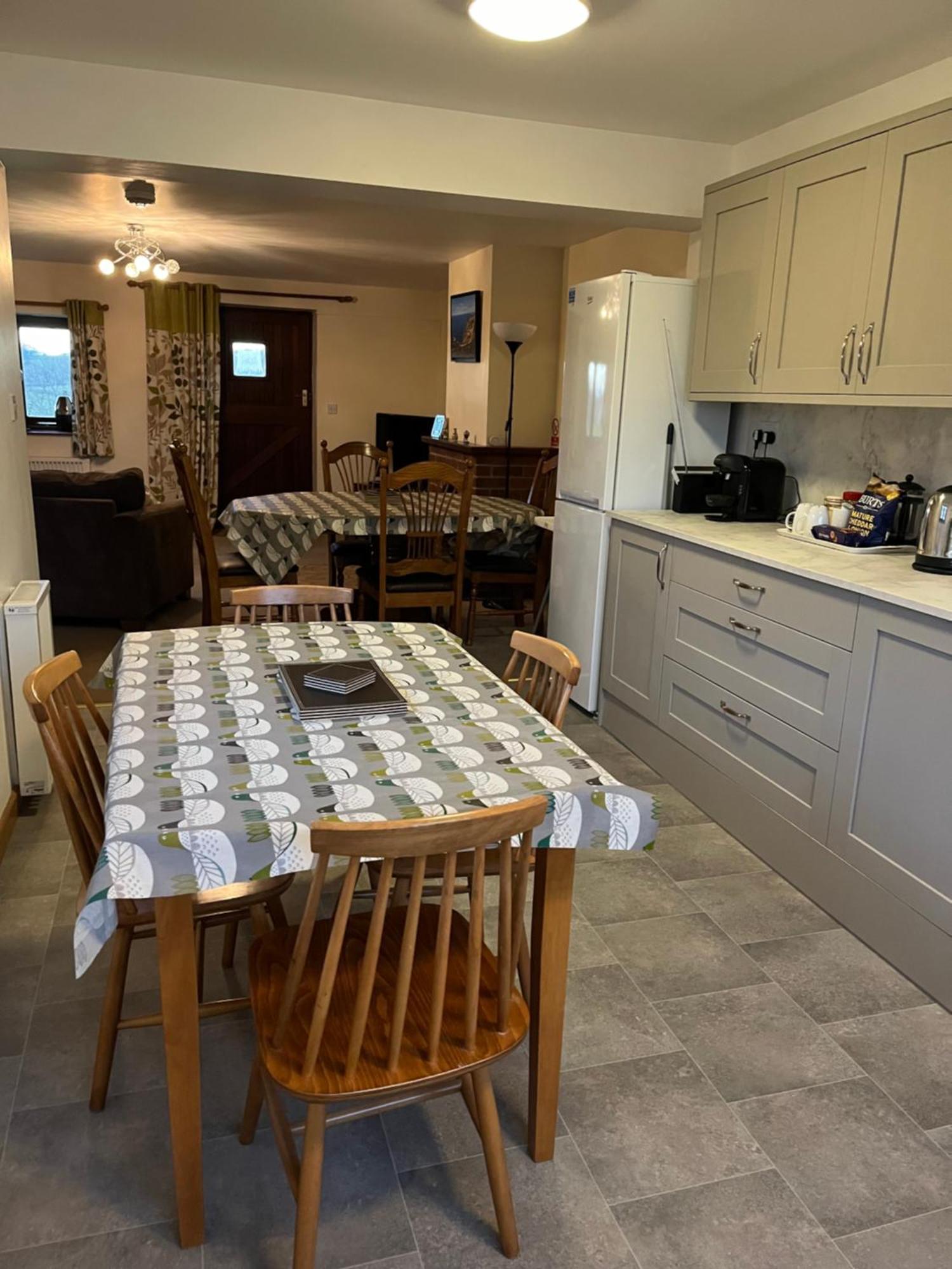 Well Farm Cottages North Tamerton Экстерьер фото